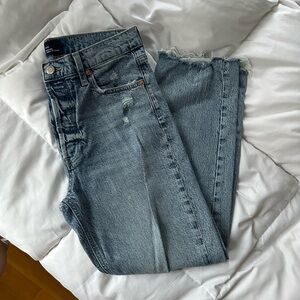 GAP High Rise Destructed Cheeky Straight Jeans with Washwell